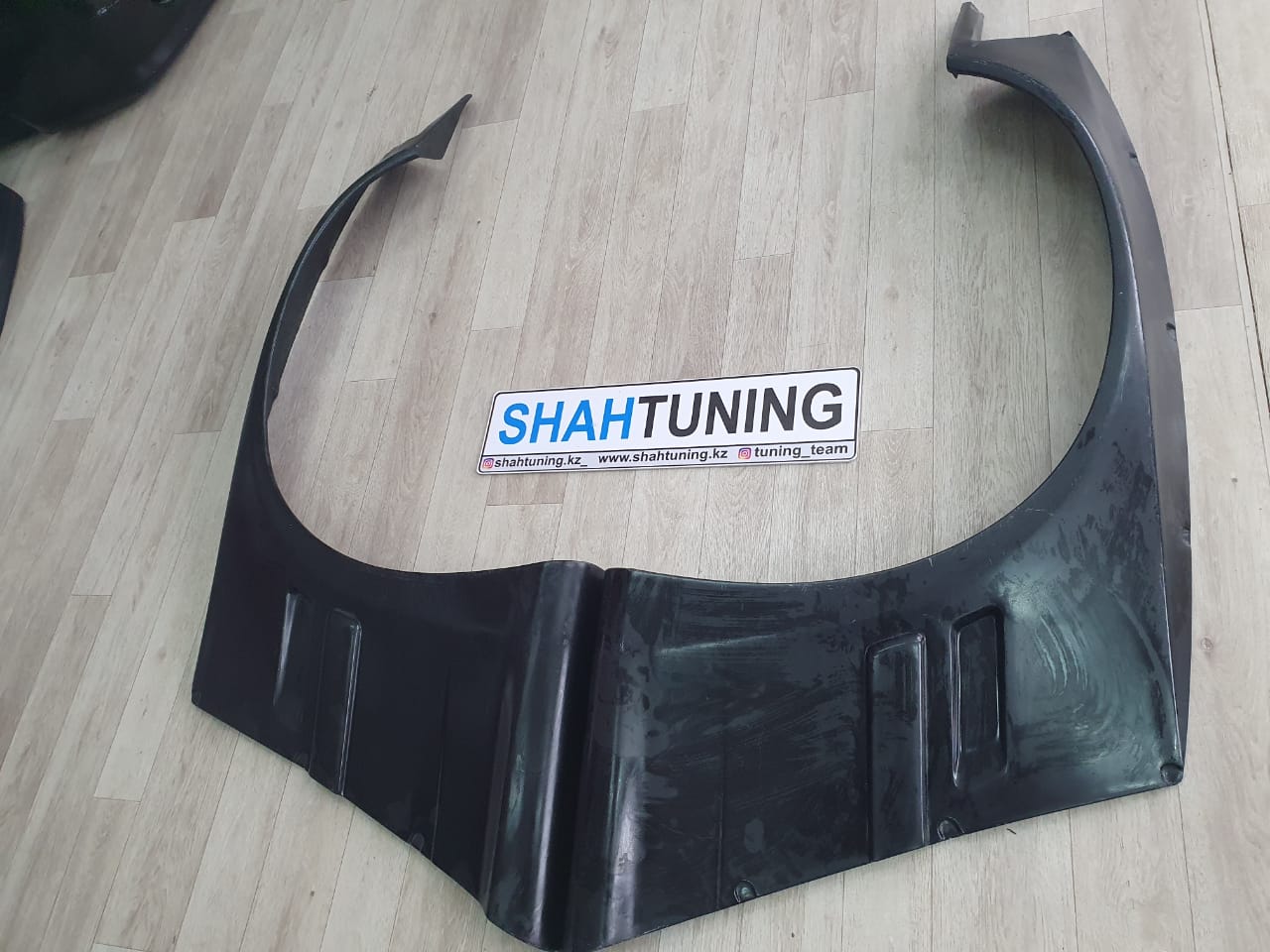 Накладки задних крыльев BMW E36 Rocket Banny (не оригинал)