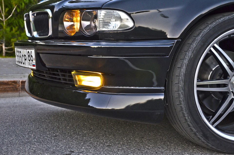 Накладка на передний бампер BMW E38 AC Schnitzer (не оригинал)