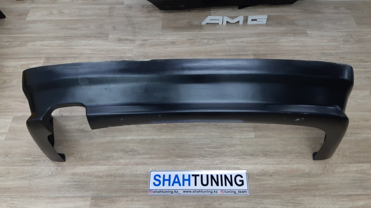 Задняя накладка  BMW E36 AC Schnitzer (не оригинал)