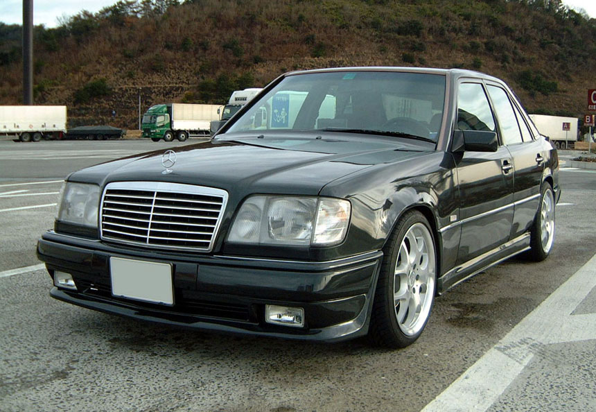 Mercedes 124 AMG обвес